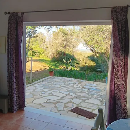 Casa Da Oliveira * Alto da Cerca