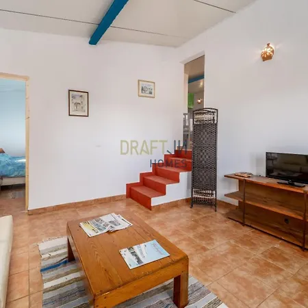 Casa Da Oliveira * Alto da Cerca
